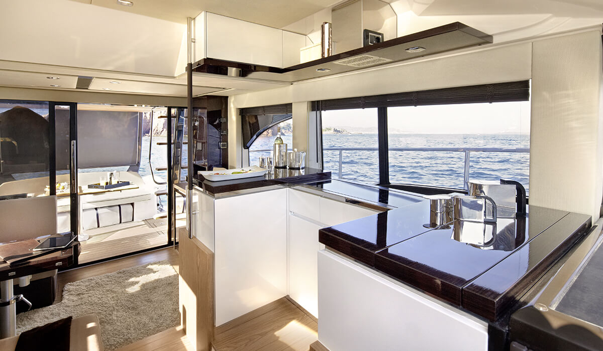 Ausail Marine Group - Sessa Flybridge 47